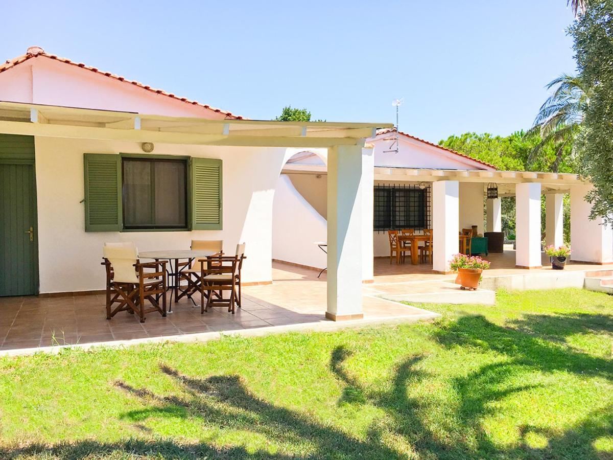 Olive Bay Beach House 阿莫利亚尼岛 外观 照片
